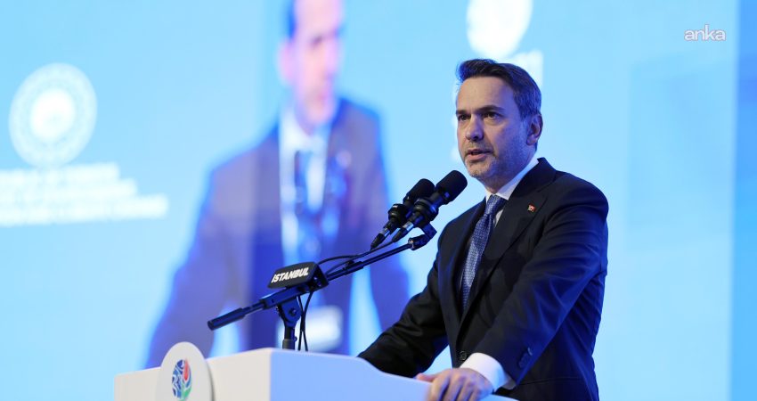 Enerji ve Tabii Kaynaklar Bakanı Alparslan Bayraktar, "Elektrik kurulu gücümüz,