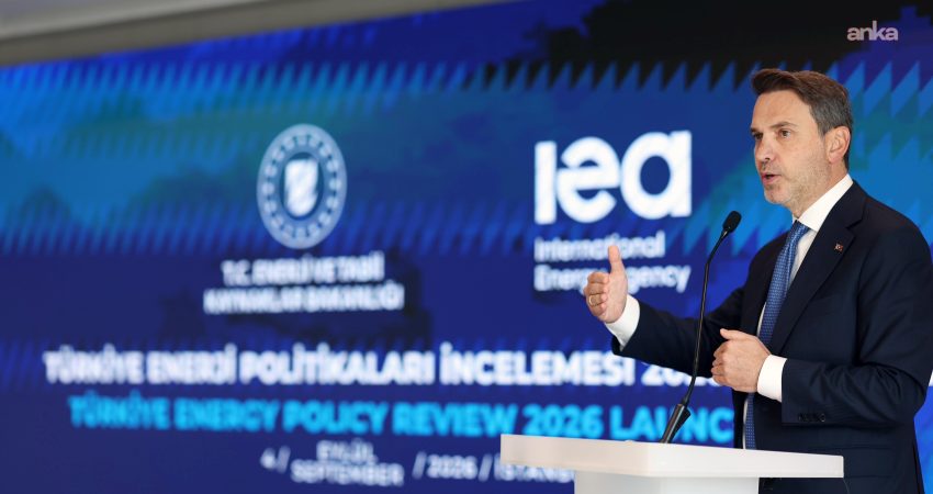 Bakan Bayraktar, IEA İcra Direktörü Birol ve sektör temsilcileriyle bir araya geldi Enerji ve Tabii Kaynaklar Bakanı Alparslan Bayraktar, Uluslararası Enerji Ajansı