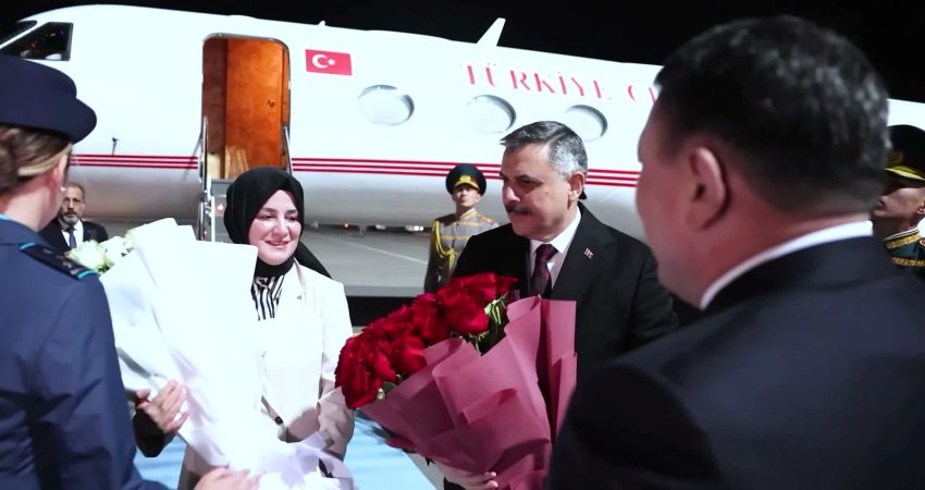 Bakan Çiftçi: Suçla Mücadele Konseyi’nin ilerleyen dönemde TÜRKPOL halini alabileceğini düşünüyoruz İçişleri Bakanı Mustafa Çiftçi, Kazakistan Cumhurbaşkanı Kasım Cömert Tokayev’in Türk