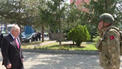 Milli Savunma Bakanı Yaşar Güler, Kars'taki 14. Mekanize Piyade Tugay
