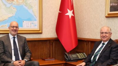 Milli Savunma Bakanı Yaşar Güler, Türkiye'nin Reykjavik Büyükelçisi atanan Mustafa