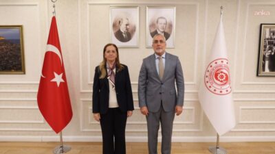 Çalışma ve Sosyal Güvenlik Bakanı Vedat Işıkhan, DİSK Genel Başkanı