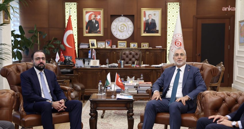 Bakan Işıkhan, Pakistanlı mevkidaşı Hussain ile bir araya geldi Çalışma ve Sosyal Güvenlik Bakanı Vedat Işıkhan, Pakistan Yurtdışındaki Pakistanlılar