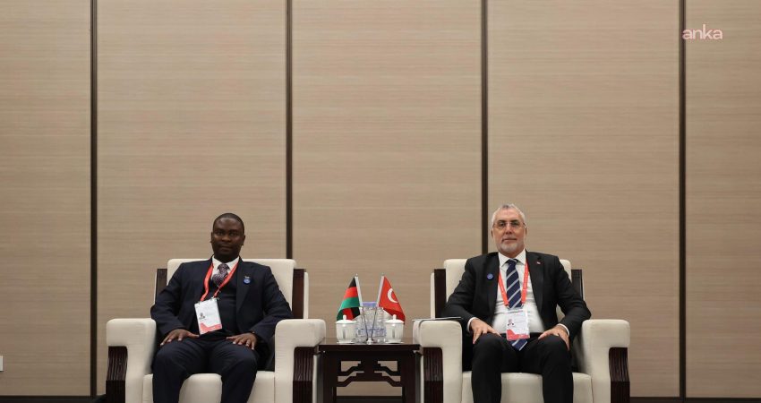Bakan Işıkhan, Şangay’da 2026 Dünya Beceriler Zirvesi’ne katıldı Çalışma ve Sosyal Güvenlik Bakanı Vedat Işıkhan, 2026 Dünya Beceriler