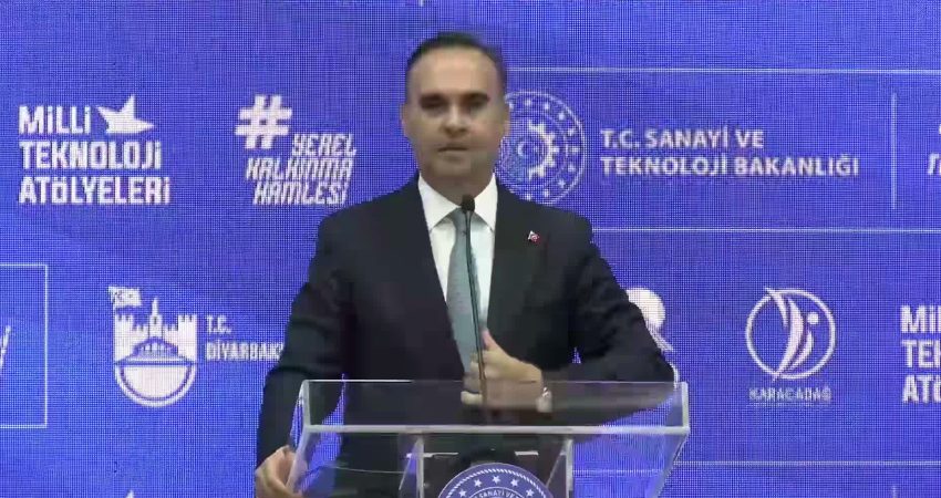 Diyarbakır’da temel atma ve imza törenine katılan Sanayi ve Teknoloji