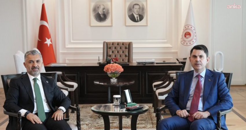 Bakan Kurum duyurdu: Türk Telekom, COP31’in “Küresel Dijital Dönüşüm ve Teknoloji Partneri” oldu Çevre, Şehircilik ve İklim Değişikliği Bakanı Murat Kurum, Türk Telekom'un