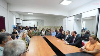 Milli Eğitim Bakanı Yusuf Tekin, Yalova Abdülhamid Han Ortaokulunda öğrencilerle