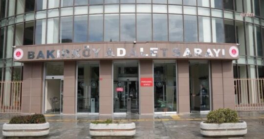 Bakırköy Cumhuriyet Başsavcılığı, yürüttüğü uyuşturucu soruşturması kapsamında kamuoyunda oyuncu, şarkıcı,