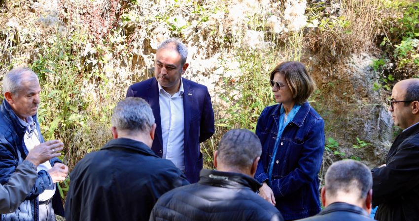 Başkan Ünlüce, Eskişehir’in asırlık su mirası Kalabak’ın kaynağını yerinde incelendi Eskişehir Büyükşehir Belediye Başkanı Ayşe Ünlüce, kentin asırlık su mirası