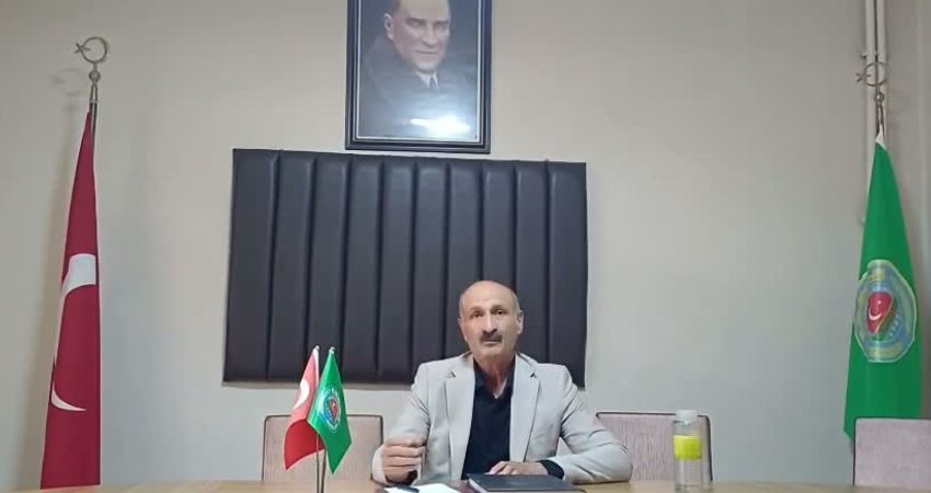 Baskil Ziraat Odası Başkanı Zilayaz: “Geçen yıl 400 lira olan kayısıyı bu yıl 250 liradan verdik” Elazığ Baskil Ziraat Odası Başkanı Murat Zilayaz, “Geçen yıl 400 liradan