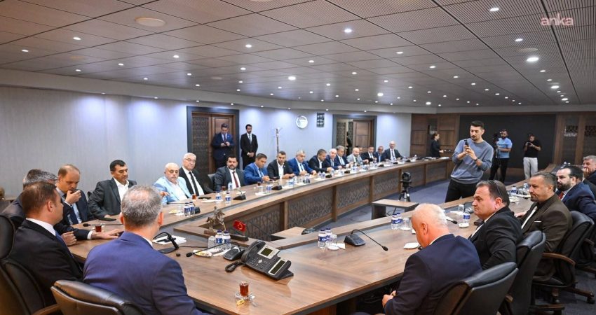 Balıkesir Büyükşehir Belediye Başkanı Ahmet Akın, "Ahilik Haftası" kapsamında Balıkesir
