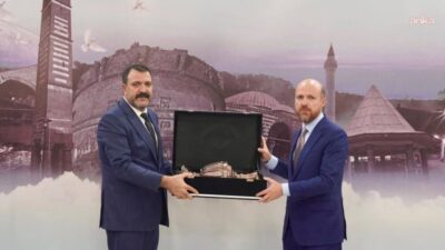 Cumhurbaşkanı Recep Tayyip Erdoğan’ın oğlu, Türkiye Gönüllü Teşekküller Vakfı Mütevelli