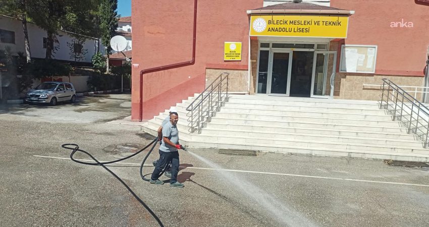 Bilecik Belediyesi, yeni eğitim-öğretim dönemi öncesinde "okul bahçeleri ve çevresinde"