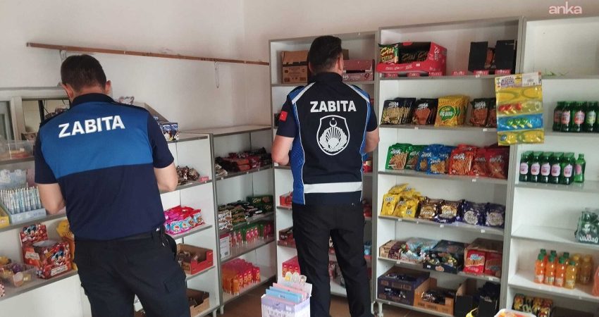 Bilecik Belediyesi Zabıta Müdürlüğü ekipleri, yeni eğitim-öğretim döneminin başlamasıyla kent