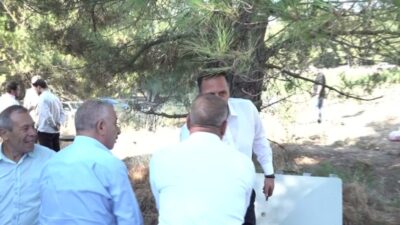 Bornova Belediyesi’nin Yakaköy’de 20 dönüm arazi üzerine kurduğu Dayanışma Bostanı,