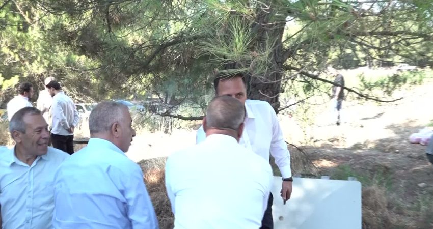 Bornova Belediyesi’nin Yakaköy’de 20 dönüm arazi üzerine kurduğu Dayanışma Bostanı,