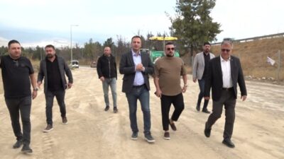 İlçedeki kronik yol sorunlarına neşter vuran Bornova Belediyesi, Karacaoğlan Mahallesi’nde