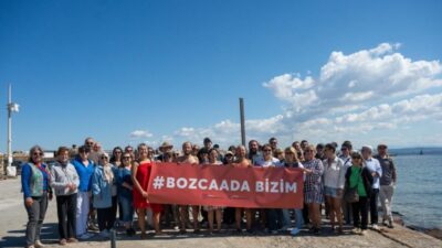Bozcaada Bizim Hareketi gönüllüleri, "Bozcaada Limanı Yat Yanaşma Rıhtımı" projesine