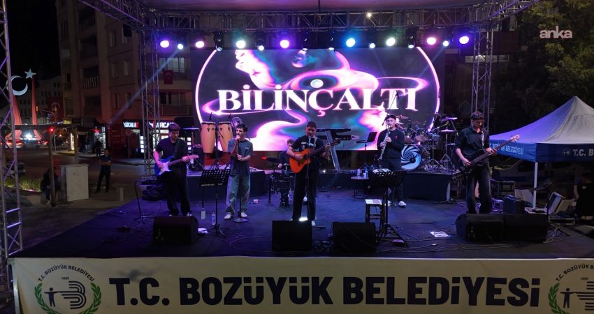 Bozüyük Belediyesi tarafından ilçenin düşman işgalinden kurtuluşunun 104'üncü yılı dolayısıyla