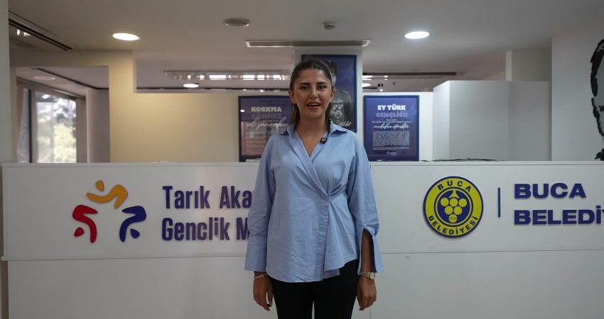 Buca Belediyesi, Tarık Akan ve Işılay Saygın Gençlik Merkezlerinde öğrencilere
