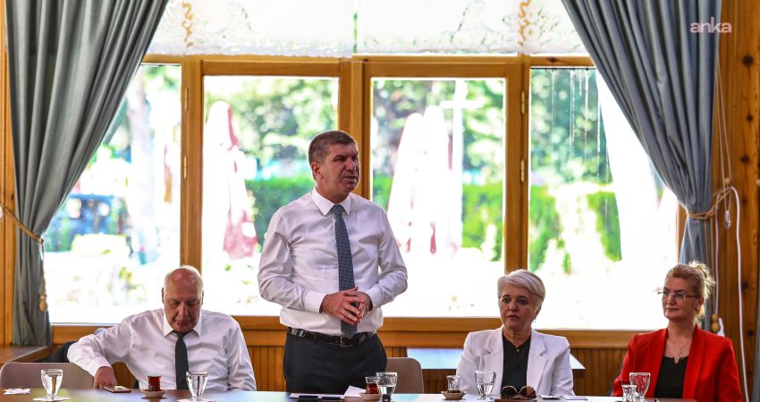 Burdur Belediye Başkanı Ercengiz, zabıta personeli ile buluştu Burdur Belediye Başkanı Ali Orkun Ercengiz, Zabıta Teşkilatı’nın kuruluşunun 200'üncü