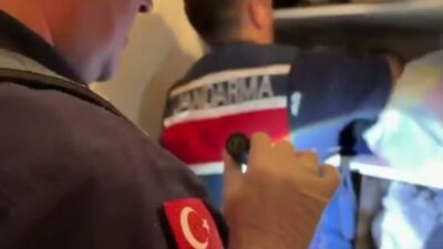 Burdur merkezli Antalya'nın da dahil olduğu 2 ilde, şüphelilerin hesaplarında