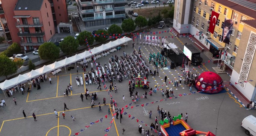 Bursa Büyükşehir Belediyesi, yaz boyunca her yaştan vatandaşı kültür, sanat