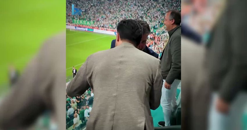 Bursa Büyükşehir Belediye Başkan Vekili Şahin Biba, Bursaspor’a sponsorluk desteği