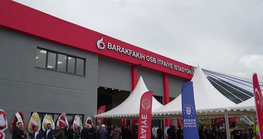 Bursa Büyükşehir Belediye Başkan Vekili Şahin Biba, Kestel ilçesindeki Barakfakih