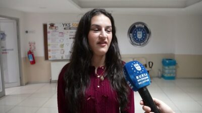 Bursa Büyükşehir Belediyesi’nin 2026-2027 eğitim öğretim döneminde üniversite sınavına hazırlanan