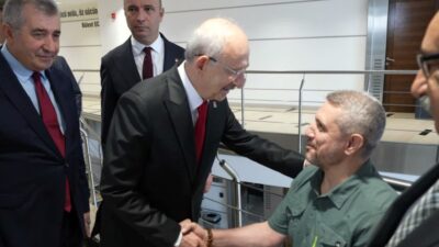 CHP Genel Başkanı Kemal Kılıçdaroğlu, Gaziler Günü dolayısıyla partisinin Genel