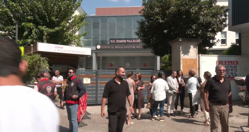 CHP İzmir İl Başkanı Utku Gümrükçü, yeni eğitim öğretim yılı
