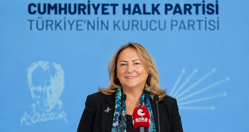 CHP Kadın Kolları Genel Başkanı Ayten Gülsever, 1 Eylül Dünya