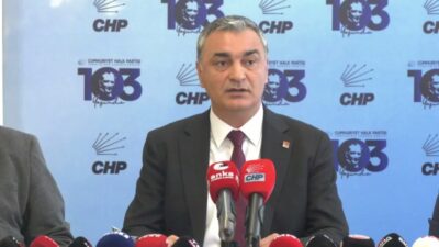 CHP Sözcüsü Müslim Sarı, Ankara Büyükşehir Belediye Başkanı Mansur Yavaş'ın