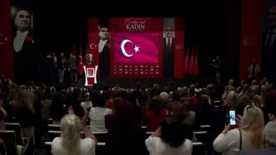 CHP Genel Başkanı Kemal Kılıçdaroğlu, partisince düzenlenen “Cumhuriyet Bir Kadın