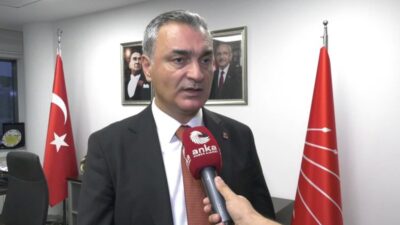 CHP Sözcüsü Müslim Sarı, CHP'nin yerel yönetimlere ilişkin oluşturduğu yeni
