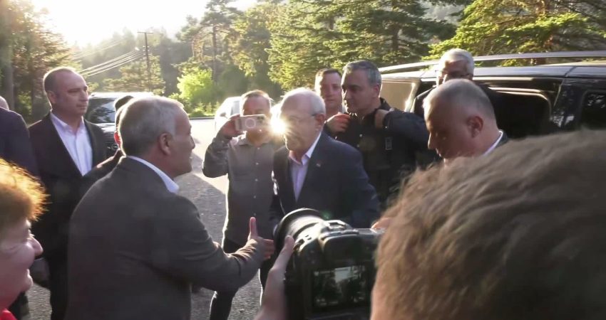 CHP’nin milletvekili kampı Grup Yönetim Kurulu Toplantısı ile başladı CHP milletvekillerini bir araya getiren değerlendirme kampı, Genel Başkan Kemal