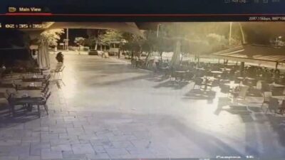 Çiğli Belediyesi’ne ait Akvaryum Cafe'ye, gece saatlerinde motosikletle gelen kimliği