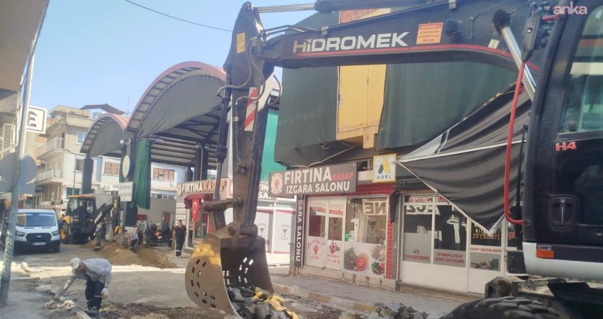 Çine genelinde yol yenileme çalışmaları devam ediyor Çine Belediyesi, ilçede ulaşım konforunu artırmak amacıyla Mehmet Yavaş Caddesi’nde