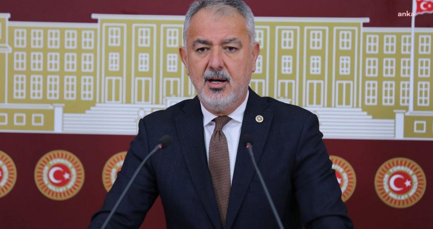 Cumhur Uzun’dan Deştin Çimento Fabrikası’nda bilirkişi ve ÇED krizine dair sorular YENİ Parti Muğla Milletvekili Cumhur Uzun, Muğla'nın Menteşe ilçesi Bayır
