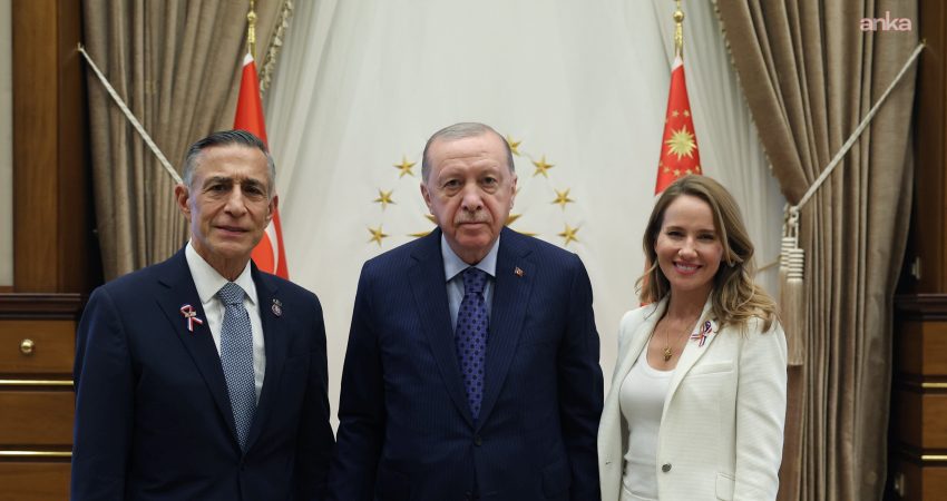 Cumhurbaşkanı Erdoğan, ABD Temsilciler Meclisi Üyesi Issa’yı kabul etti Cumhurbaşkanı Recep Tayyip Erdoğan, ABD Temsilciler Meclisi Üyesi Darrell Issa'yı
