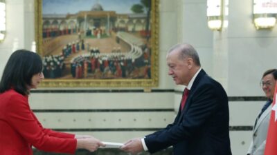 Tayland, İsveç, Azerbaycan, Birleşik Krallık ve Kanada'nın Ankara Büyükelçileri, Cumhurbaşkanı