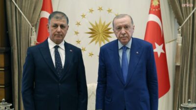 Cumhurbaşkanı Recep Tayyip Erdoğan, İzmir Büyükşehir Belediye Başkanı Cemil Tugay’ı