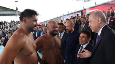 Cumhurbaşkanı Recep Tayyip Erdoğan, Atatürk Havalimanı Millet Bahçesi’nde düzenlenen Yağlı