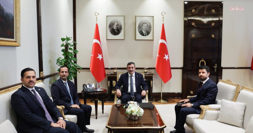 Cumhurbaşkanı Yardımcısı Yılmaz, Kuveyt’in Ankara Büyükelçisi Al Shabo’yu kabul etti Cumhurbaşkanı Yardımcısı Cevdet Yılmaz, Kuveyt’in Ankara Büyükelçisi Mohammad Marzouq Salman