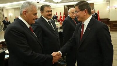 Eski Başbakan Ahmet Davutoğlu’nun avukatı Hasan Seymen, gazeteci Abdulkadir Selvi’nin