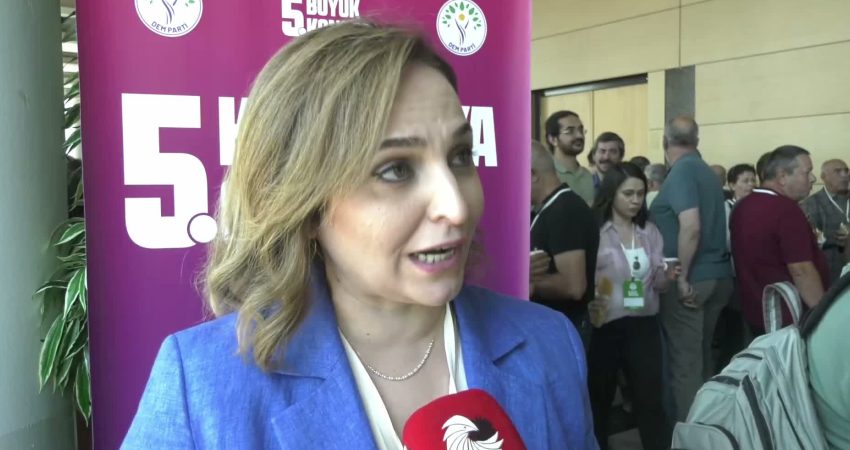 DEM Parti Sözcüsü Ayşegül Doğan, partisinin 5'inci Olağan Kongresi’nde yeni