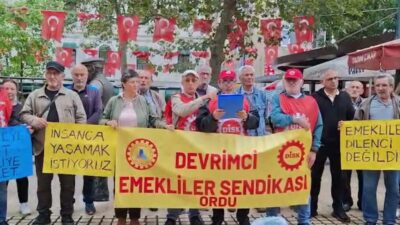 Dev Emekli Sen Ordu Şubesi, Tahıl Pazarı Meydanı'nda emeklilere seyyanen