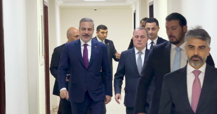 Dışişleri Bakanı Fidan, Azerbaycan Dışişleri Bakanı Bayramov’la görüştü Dışişleri Bakanı Hakan Fidan, Azerbaycan Dışişleri Bakanı Ceyhun Bayramov'la görüştü.
