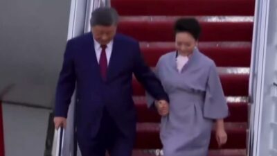 Çin Devlet Başkanı Xi Jinping, eşi Peng Liyuan ile resmi